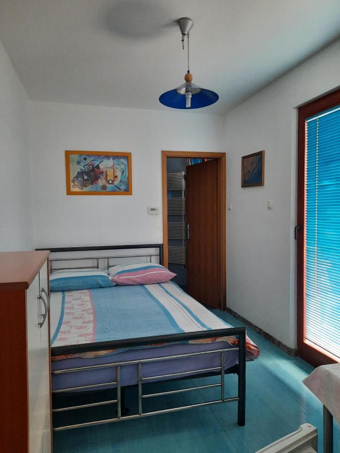 Rooms Cehovin Postojna Exterior photo